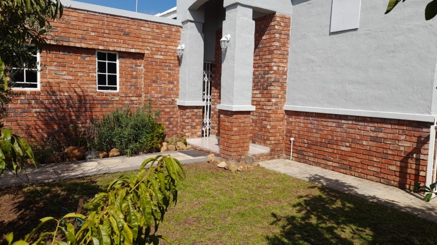 3 Bedroom Property for Sale in La Hoff North West